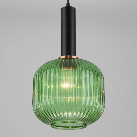 Подвесной светильник Eurosvet Bravo 50182/1 зеленый (220V, на проводе, шар)
