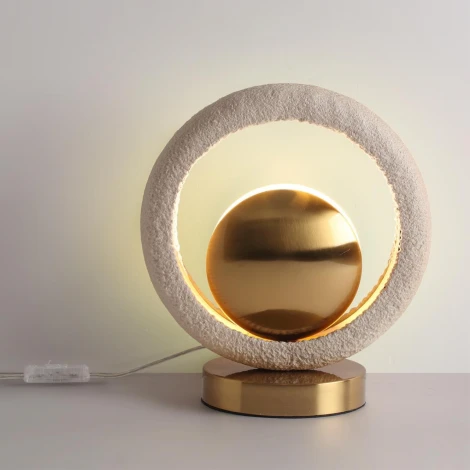 Настольная лампа на штанге Odeon Light Saturn 5443/1T сатинированн.латунь/беж./металл/полирезин 1*G9 LED*6W (220V, выключатель)