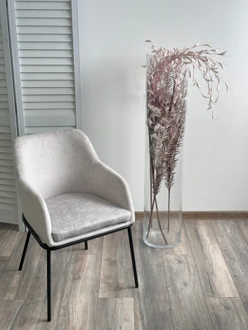 Стул M-City АЛИСТЕР, цвет RAIN 16 пыльный серый, велюр / черный каркас