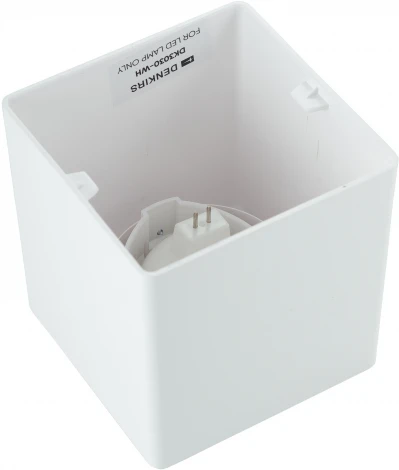 Накладной точечный светильник Denkirs DK3030-WH (220V, куб)