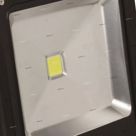 Прожектор уличный светодиодный Horoz, 1 плафон, черный с хромом, никелем и прозрачным