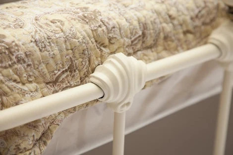 Кровать металлическая DIANA Антич. белый (Ant. White)/Античн.медь (Ant. Brass)