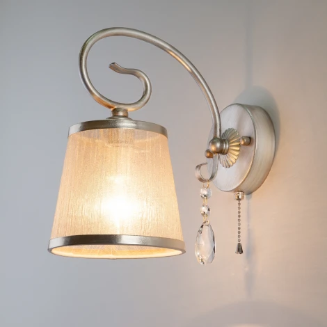 Бра Eurosvet Liona 60065/1 серебро (220V, хрусталь Strotskis, подвески, выключатель)