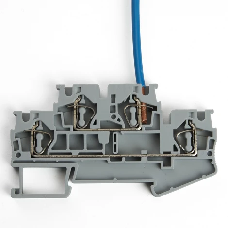 Зажим пружинный 4-х проводной проходной 2 уровня 2,5 мм2 ЗНИ Stekker 39967