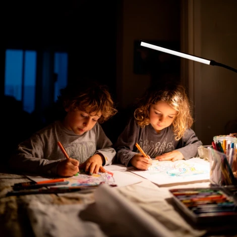 Настольная лампа светодиодная Nuvolt Jegser LTBL-001B