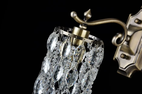 Бра Maytoni Ronta DIA107-WL-01-R