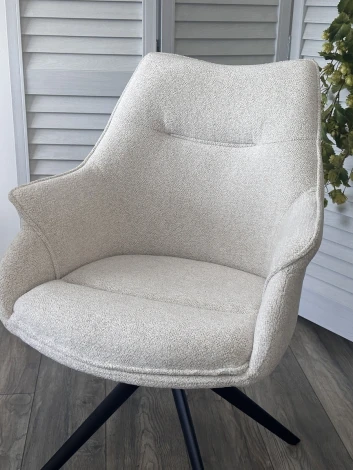 Стул M-City OVE 360 град. поворот. RAVEN22 Бежево-белый, ткань / Черный