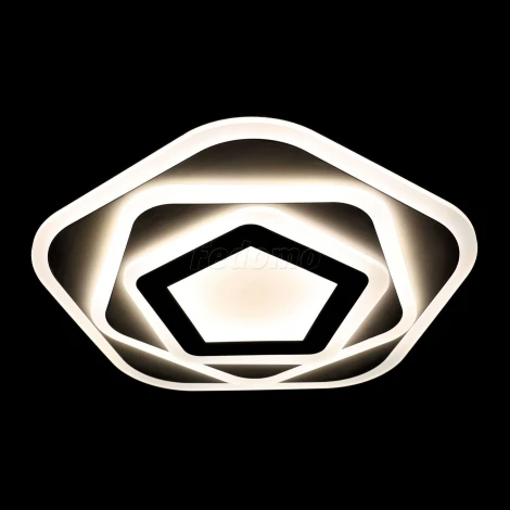 Потолочный светильник Omnilux Monteluro OML-05407-70