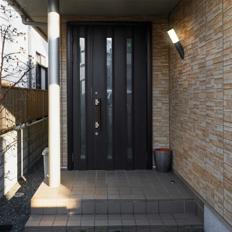 Уличный настенный светильник Escada Halite 30012W/01 1x25Вт, E27, металл/пластик, черный (220V, круглые, IP44)