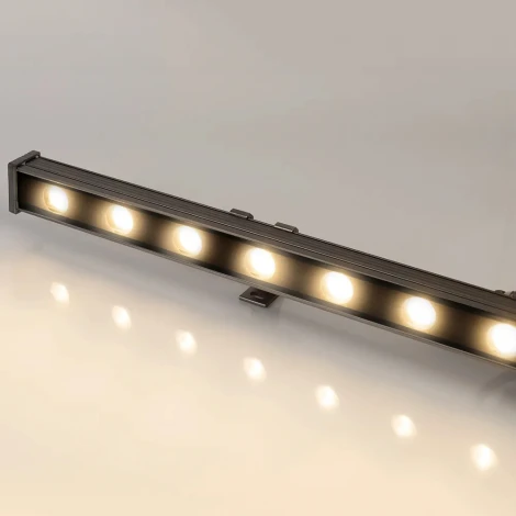 Линейный прожектор LED AR-LINE-1000-18W Warm3000 (GR, 15x60 deg, 230V) (Arlight, IP65 Металл) 041730
