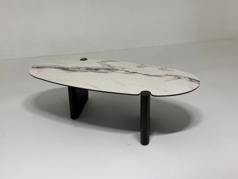 Стол кофейный АРН (ARN) цвет FENDI WHITE керамика на стекле/массив/ МДФ, дубовый шпон ®DISAUR M-City 64676