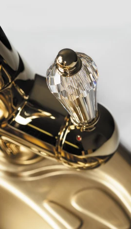 Смеситель Omoikiri Okinawa G для кухонной мойки