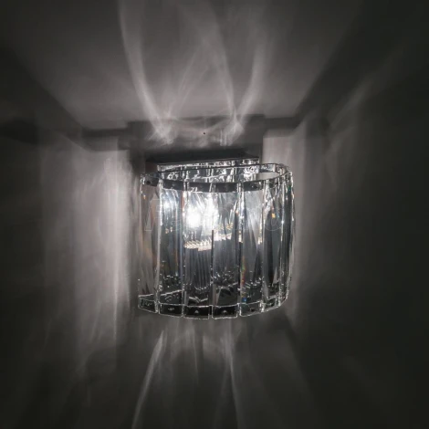 Настенный светильник Eletto EL321W02 (220V, хрусталь)