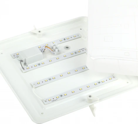 Потолочный светильник светодиодный ЭРА SPB-6-18 Nancy S (220V)