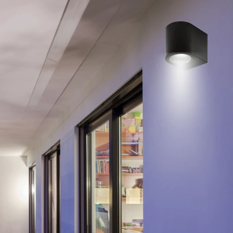 Архитектурная подсветка под лампу GU10 черный Uniel UUL-A01S UUL-P51A 6W/GU10 IP65 BLACK