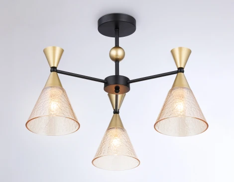 Потолочная люстра на штанге Ambrella Traditional TR3169 (220V)