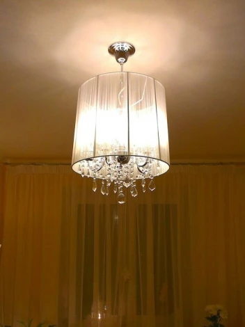 Подвесная люстра Eurosvet 2045 2045/5 хром/белый (220V, на цепи)