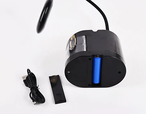 Офисная настольная лампа с usb-портом Ambrella Desk DE562 (LED, 220V, диммер, сенсорный выключатель)