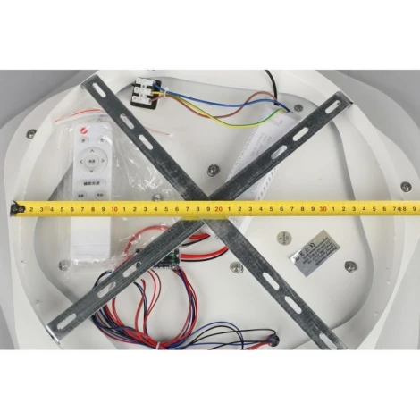 Потолочный светильник Omnilux 74 OML-07407-158