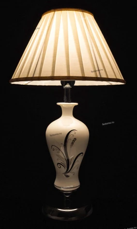 Интерьерная настольная лампа Arte Lamp Veronika A2298LT-1CC