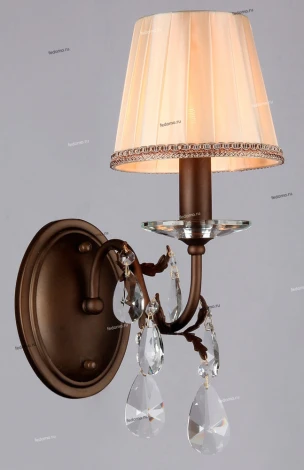 Бра Maytoni Elegant 27 ARM385-01-R