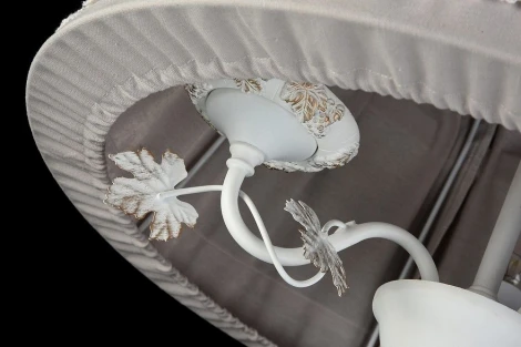 Подвесная люстра Maytoni Putto ARM393-03-W