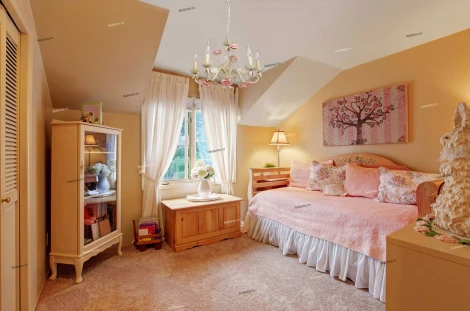 Подвесная люстра DeMarkt Букет 421015005 (220V, на цепи, подсвечник, свеча, цветы, листья, розы)