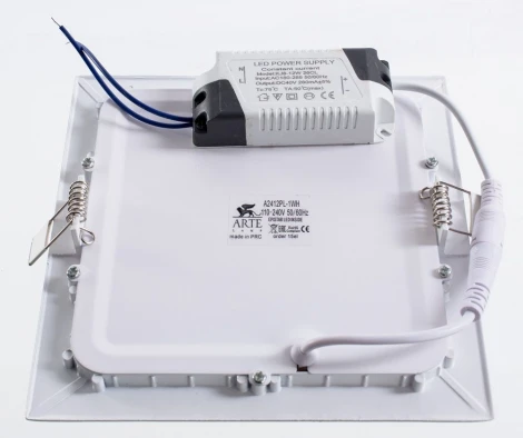 Встраиваемый точечный светильник Arte Lamp Fine A2412PL-1WH