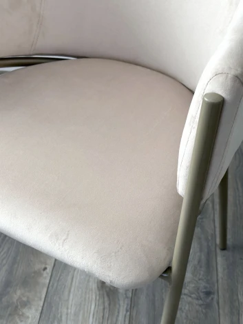 Стул ДИЛЛ, цвет H-06 Бежевый, велюр / шампань каркас М-City (арт.688M05850)