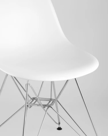 Стул Stool Group Eames DSR белый УТ000005433