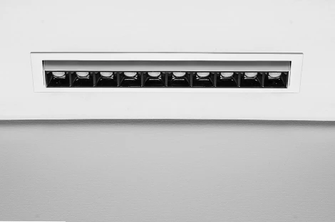 Встраиваемый линейный светильник светодиодный DesignLed DL-UM9 DL-TR-9398-10-WW