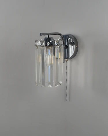 Бра Moderli Everly V10752-1W (220V, хрусталь K9, выключатель)