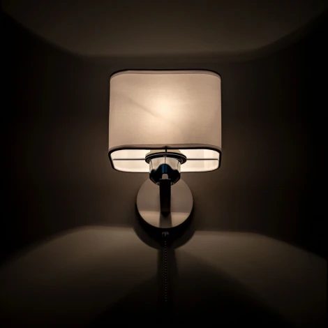 Бра настенное Тильда CL469415 (220V, выключатель, куб)