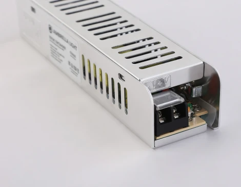 Блок питания с EMC для светодиодной ленты 24V Ambrella LED Driver 24V GS8681 60W 2,5A IP20 220V