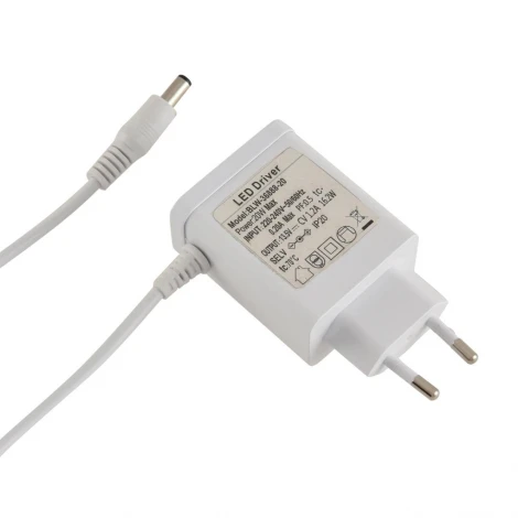 Торшер светодиодный с выключателем Lumion Horsa 8330/15FL белый, металл/пластик LED 15W 3000/4000/6000K 220V ССТ/диммер (регулировка яркости)