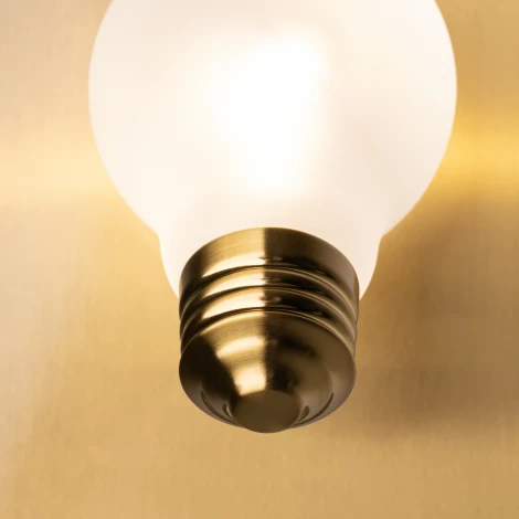 Настенный светильник Freya Evidence FR5372WL-01BS (220V)