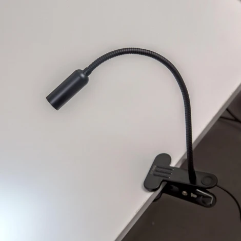 Интерьерная настольная лампа на прищепке с таймером Citilux CL803061N (LED, 220V, выключатель, для чтения)