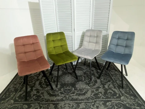 Стул CHILLI SQUARE BLUVEL-03 светло-серый, велюр / черный каркас M-City 629M04897