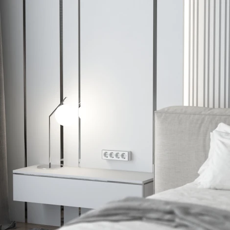 Розетка четверная с заземлением и шторками Gallant белая Werkel W5072210 (a071252)