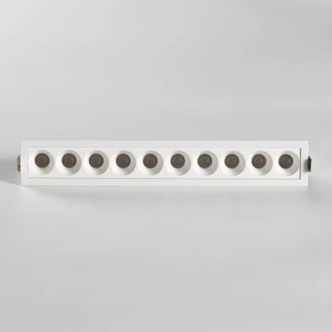 Встраиваемый линейный светильник светодиодный DeMarkt Информ 851010201 (220V)