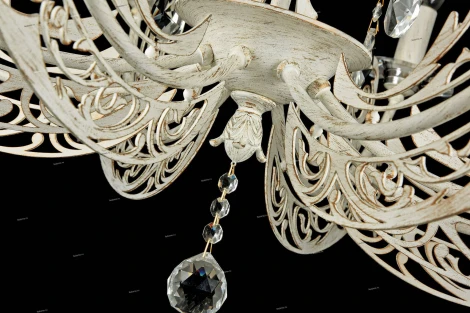 Подвесная люстра Maytoni Salute ARM005-08-W