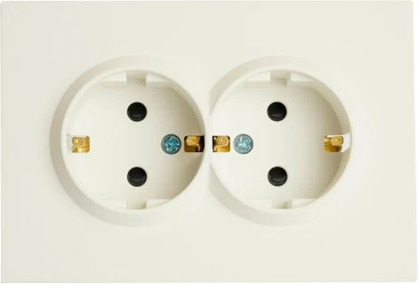 Розетка двойная с заземлением и шторками (белый) Stekker Эмили 49882