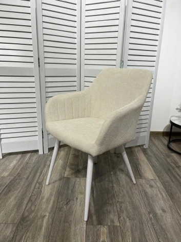 Стул M-City BRANDY WZ2042-01 молочный/ белый каркас