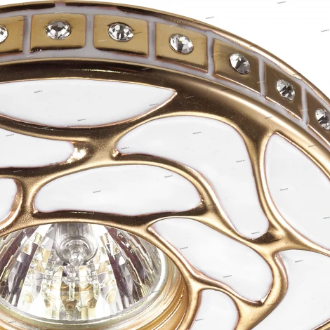 Встраиваемый точечный светильник Novotech Pattern 370213 (12V)