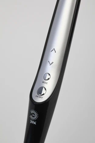 Офисная настольная лампа светодиодная на струбцине с регулировкой цветовой температуры и яркости ЭРА NLED-497-12W-BK (220V, сенсорный выключатель)