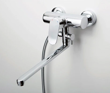 Смеситель Wasserkraft Donau 5302L универсальный