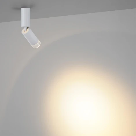 Потолочный светильник спот Odeon Light Ligo 7136/8CL белый/металл IP20 LED 8W 640Лм 3000K 24° 220V