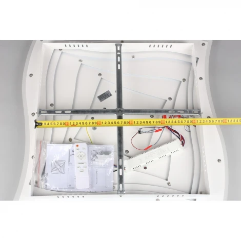 Потолочная люстра Omnilux Colonnella OML-09207-310