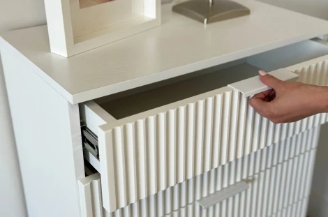 Зефир Комод Mebelson (ЛДСП,МДФ,Металл/Светлое дерево,Белый) арт.171919,3262