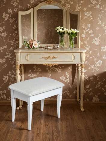 Банкетка Ретро М с ящиком белый, ткань экокожа белый Mebelik 009370